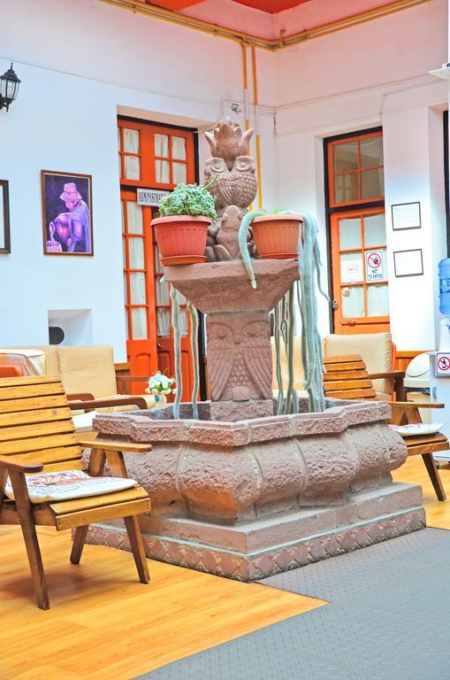Momema Inn 라파스 외부 사진