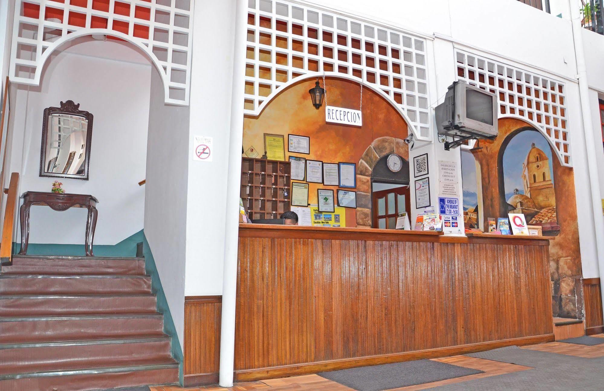 Momema Inn 라파스 외부 사진