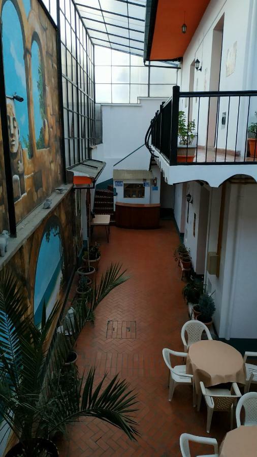 Momema Inn 라파스 외부 사진